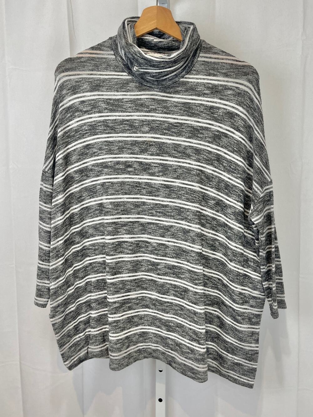POSTMARK Anthropologie Mika Striped Turtleneck Top Oversized Gray Size XS